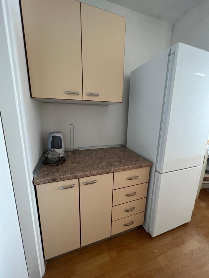 City Center Apartment Twiggy Макарска Екстериор снимка